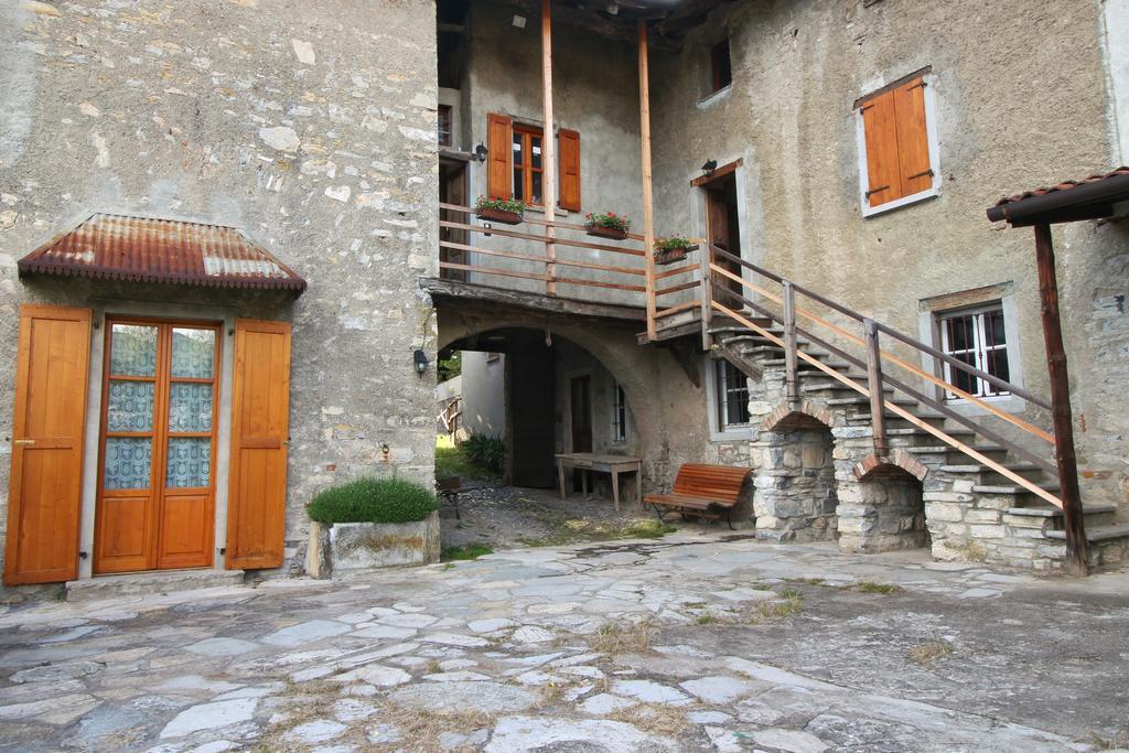 Country House Cozzena Maslianico Bagian luar foto
